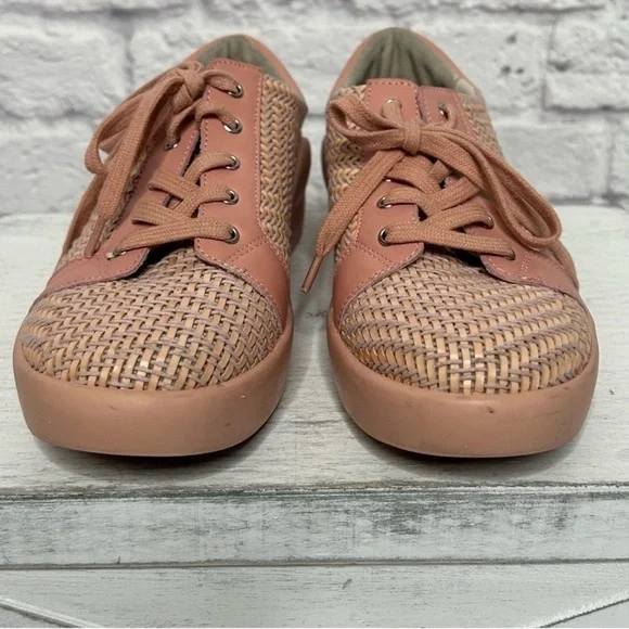 Stylish Pink Woven Women's Sneakers - Picture 11 of 16